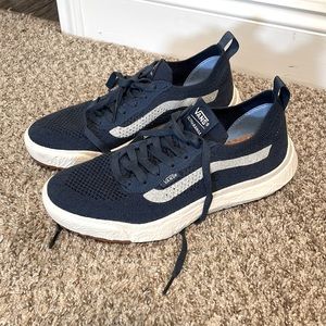 VANS - ULTRARANGE VR3 SHOE